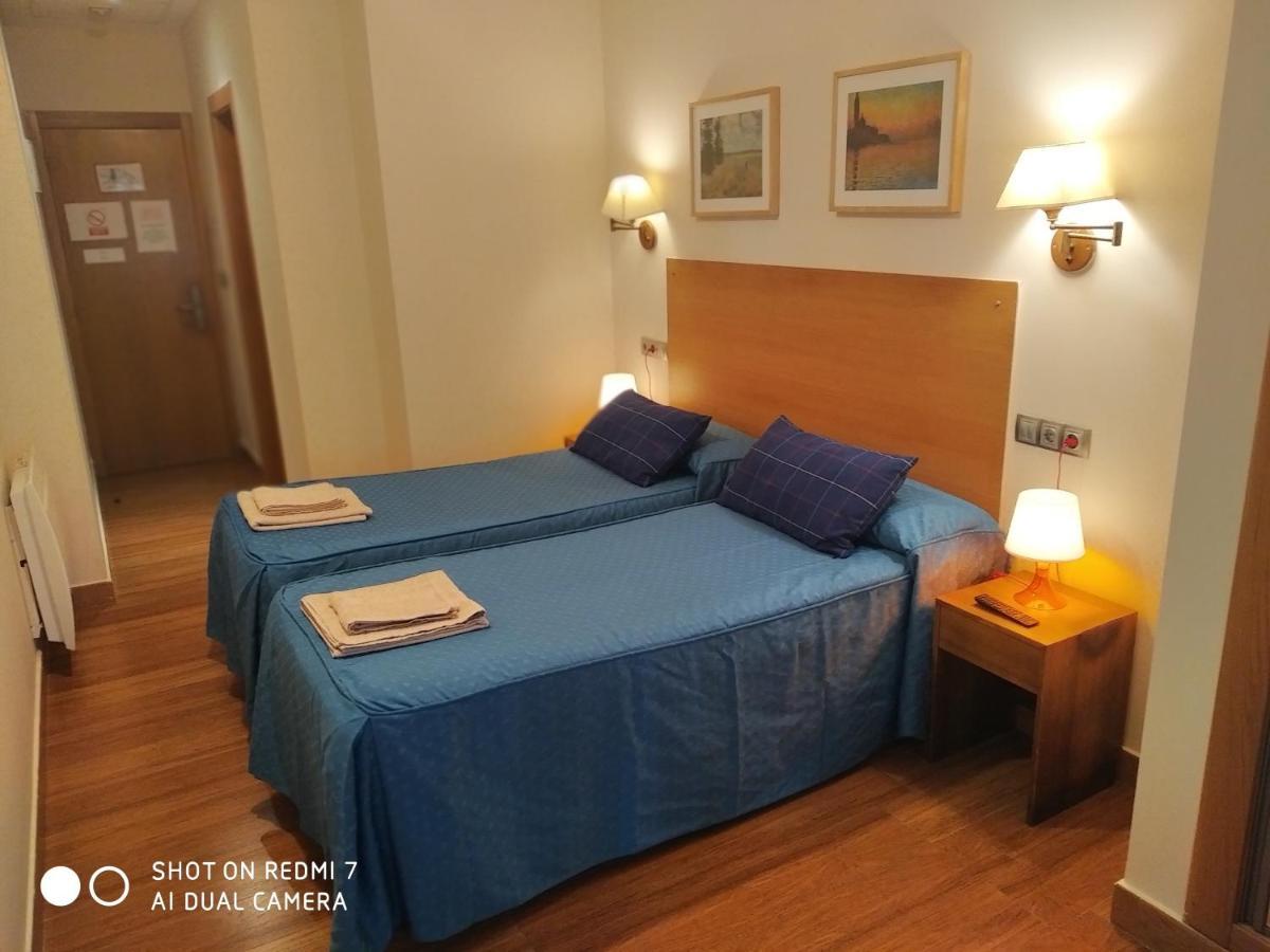 Hotel Sol De La Blanca Cudillero Bagian luar foto