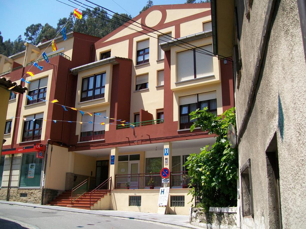 Hotel Sol De La Blanca Cudillero Bagian luar foto